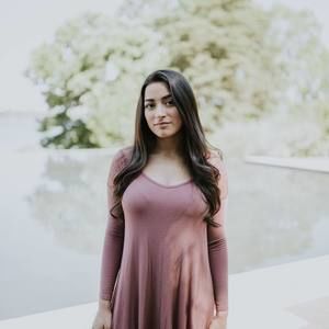 Meet your Posher, Iman